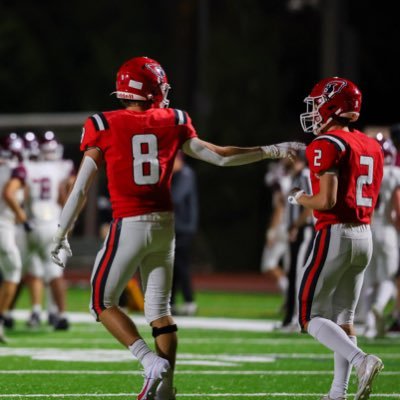 | Senior | DEF-ATH | 6’2 | 195 | 3.3 GPA | OR | ajreverman@icloud.com | 503-750-8934 | Lincoln High School | X2 1st team all league utility |2nd team utility+TE