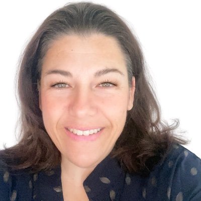 Language School Owner, English/Greek teacher, Translator, Proofreader, Canva designer and a multilingual DTP with 26 years of working experience.