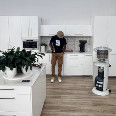 _uncomon_n's profile picture. NOT THE THIEF