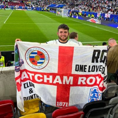 Reading || Follow England Away🏴 | 86/92|FA Referee | @WalkandTalkMMH Walking For Men’s Mental Health❤️