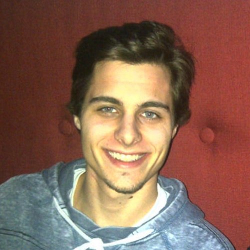 philasselin30's profile picture. Animateur à CISM 
Journaliste terrain des matchs des Carabins football