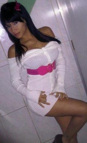 soy una chica rumbera, jodedora, q busca amistades nuevas, si quieres me sigues si no tu t lo pierdes.