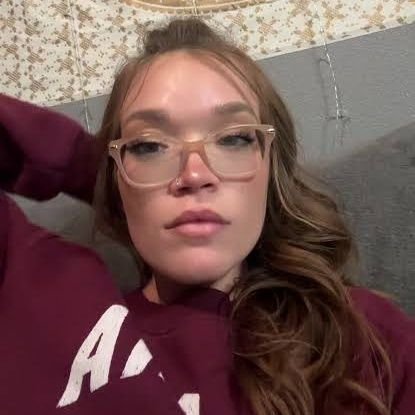 ssharonSmit4902's profile picture. I love myself