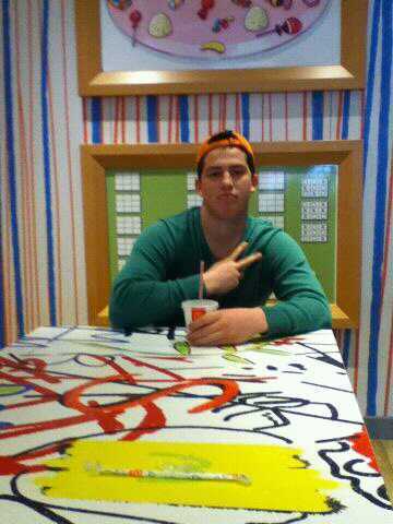 rikpopiolek's profile picture. 