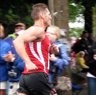 tony012471's profile picture. Amateur marathoner – professional father.