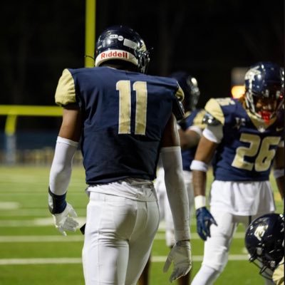 Varina High school 6’2 195 |OLB/MLB/WR| c’o 26| 4.0gpa| https://t.co/Rp8Cd26Rcq