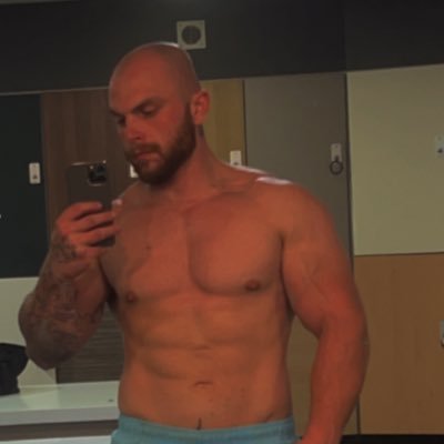 TOXICZ90's profile picture. BODYBUILDING / MODEL 💪