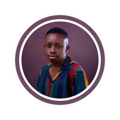 Creative Graphic Designer // Creative Lead // Entrepreneur // Educationist // Great Ife Student