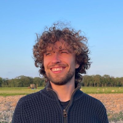 smiiiTs's profile picture. Side effects of Technology - Self Knowledge - Digital Wellbeing 
Working to get you: off your screen and into life (Co-founder @Unpluq)
Always learning.