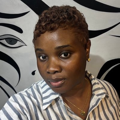 loladebillions's profile picture. 