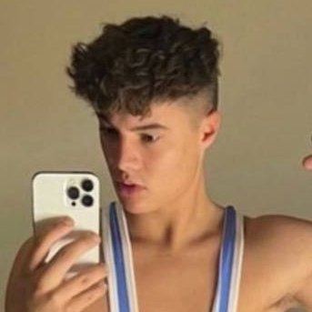 noepop_'s profile picture. Click here for exclusive updates. 😈🔥👇🏻