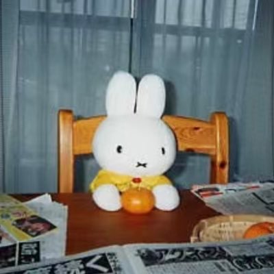 yingmagazine's profile picture. 