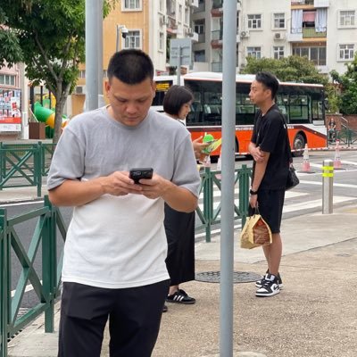 exzajung's profile picture. Indy freelance