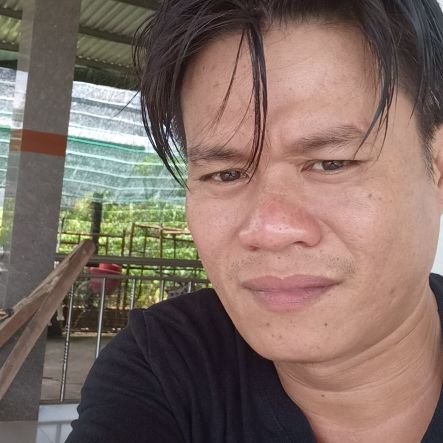 SachDinh's profile picture. alonely no