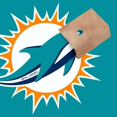I declare who I am, I am not define by my tweets. #teamLakers. 🇭🇹🇭🇹 Dolphins number 1 fan