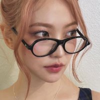 Đ (@varvarenya) 's Twitter Profile Photo