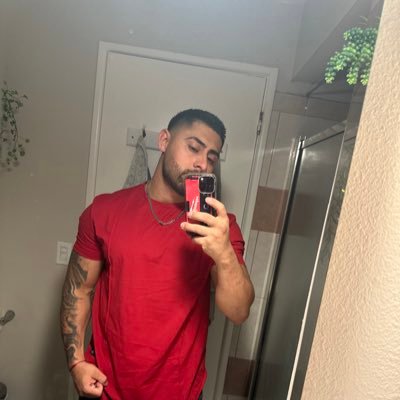 ErickRo09835808's profile picture. 