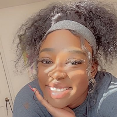 Katiethoma51631's profile picture. 