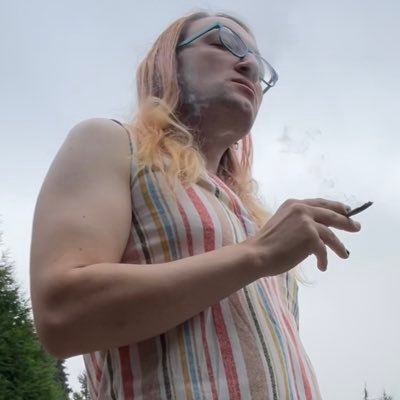 screwedluna's profile picture. 🌘 transfem. 30s. PNW Lesbian. Sandwich Enthusiast. posting is 70% stream of consciousness, deal with it. Yes, I am flirting with you. 🔞🌒