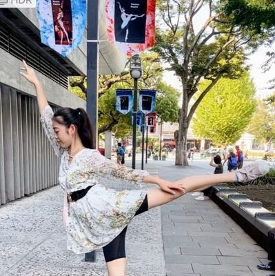 I❤BALLET!!! ヤスミンみたいになりたくてバレエを続けて東京まで来ました。ヤスミンとマリアネラと茜さんが大好き❤️
2024年4月ずっと夢だったロンドンへ行きました🦢🇬🇧
https://t.co/ckdVxhAGLa