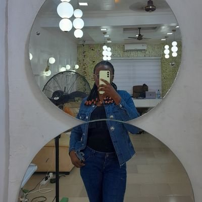 storytellerLam's profile picture. Digital Creator. MS🩺 Co-founder; @medictales_ng. 
For the love of books 📚 and stories📝📖
Read my newsletters👇🏽