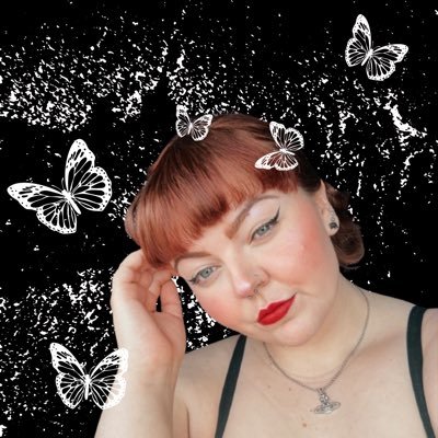 dxniellemxriexo's profile picture. 𝟿𝟿’, 𝙲𝚊𝚙𝚛𝚒𝚌𝚘𝚛𝚗, 𝚟𝚎𝚝 𝚊𝚜𝚜𝚒𝚜𝚝𝚊𝚗𝚝                  🎧⋆ ˚｡⋆୨୧˚☁️🎀♡‧₊˚