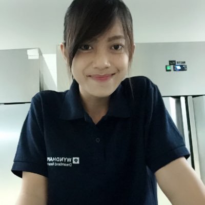 putunovijuni's profile picture. @novijuniati1994 @novijuniati86 @novijuniati1 @novijuniati94 @novibl3ndizzy