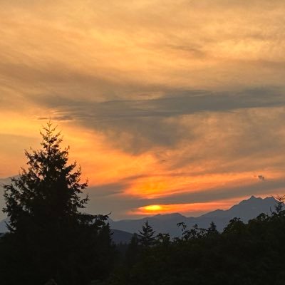 donhodun's profile picture. Grateful for the many blessings! Beautiful bride and lotsa love in the family!!