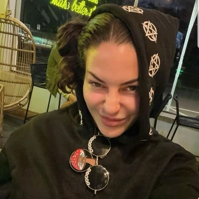 needed more followers ❤️
one of my backup acct