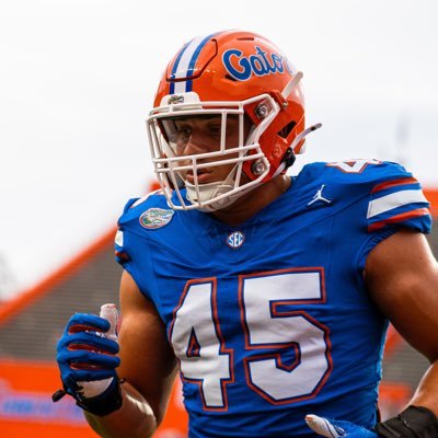 LayneSwafford's profile picture. Christ folllower. Edge @GatorsFB