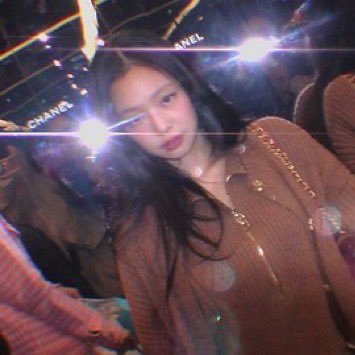 bymarinshu's profile picture. 