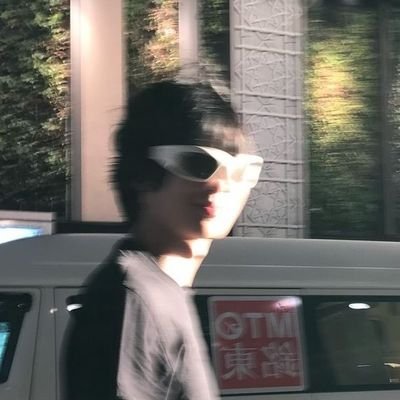 Rdooer's profile picture. 이상하게 토를 하고 나면 후련했어요