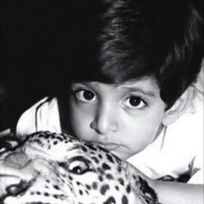 rx_xy7's profile picture. لن يحدث لنا سوى القدر ، فلنمضي بهدء ✨🤍