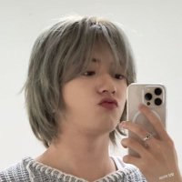 f (@o2o4f_) 's Twitter Profile