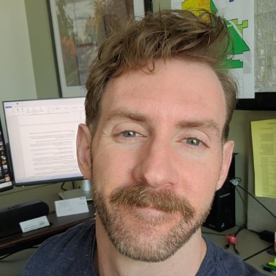 Part-time Foreign Language Professor.
Full-time Online Gay.
Urban Planning | Politics | Jokes | etc
Former @usgabyu Pres 🏳️🌈