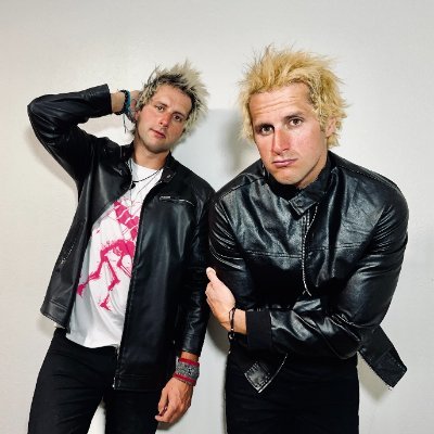 Michael Watton (guitar, vocals), Mark Watton (bass, backing vocals).
New album Calling 1991 out NOW!
Check out our newest single