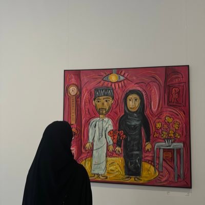 •أَدرسُ القانون في جامعة السلطان قابوس.|| •عربيَّةٌ تَكتُبُ ما يجولُ في خاطرُها.