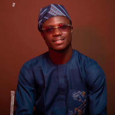 shollymayo's profile picture. '''''' I'm an computer Engineer.