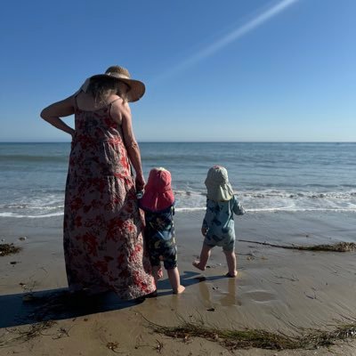 🌱🌻🇺🇦🌊💙🌈🌎 🟧daughters💕Spedteacher(ret)💙Voteblue🌸garden🌊ocean 🎶music🐶dogs Democracy🇺🇸BLM 🐝kind meidasmighty LGBTQ climatecrisis #StrongerTogether