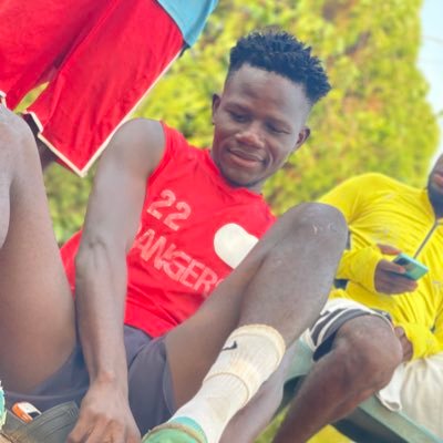 Briand12115's profile picture. Footballer ⚽️🙏💡🙌