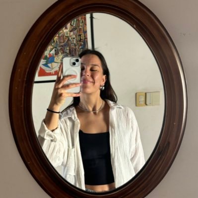 emibon05's profile picture. 🦋