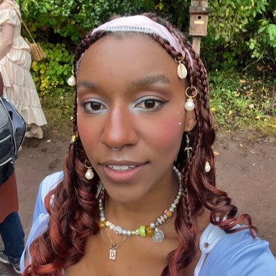 🏳️🌈| NYC cosplayer & voice actor| yeah I’m totally listening to you and not thinking about nicktoons