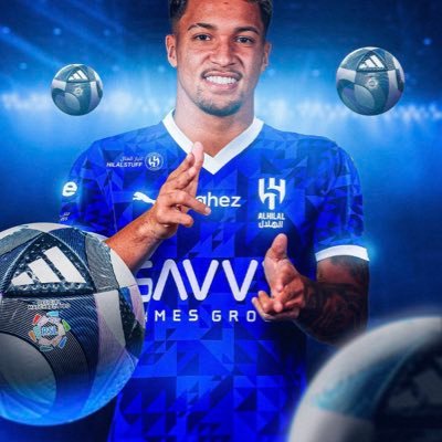 - عَندما لايعجبك المكان أستبدُله،عندما يؤَذيك الأشّخاص غادرهم،عنَدما تُحبط أقرأ بشَغف،الأهَم في الحياة ألا تقف مُتفرجًا اَذهب واِ بحث عنْ ابتَساِمتّك.😂😄