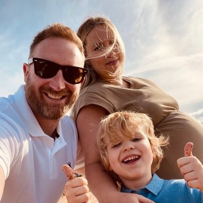 Dad, Degen, Dickhead v Father, Founder, Friend. #Crypto #NFT #Web3