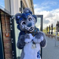 Khatu ❄️ (@khatulion) 's Twitter Profile