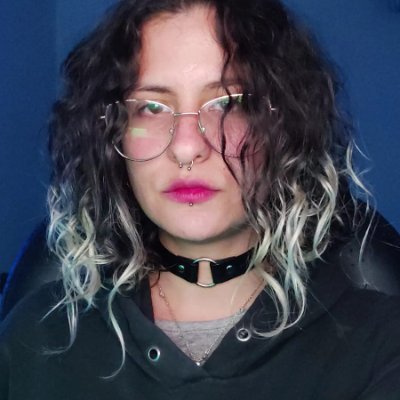 👁️Hablo de jueguitos👁️
👁️Terror psicológico e indies 👁️
Haunting in Haunting Humans Studio
https://t.co/VYSOKHmT85