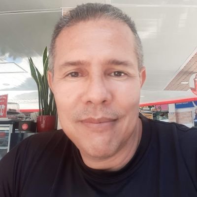 CREO EN DIOS Y EN LA FAMILIA , Msc en Dirección Comercial, Marketing y Negocios Digitales, Msc en Big Data,BI y IA, Esp Gestion de Proyectos y Esp en RH