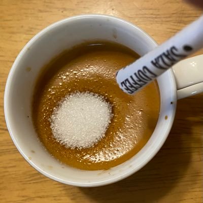 ☕️うんまいコーヒー好きなアラ還、エンドユーザー見習い。コスタリカ🇨🇷 🫶🏻牛乳飲めんのにラテアートやりたがり🥛☕️無言フォロー失礼します🫡#デロンギ #ディディカ も仲間入り