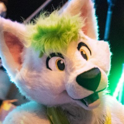 32 | Homogenous 🌈 | Canadian 🇨🇦 | Celebrates April | Loves Cooking | No Minors Please 🔞 | Old Account: @KevShepherd