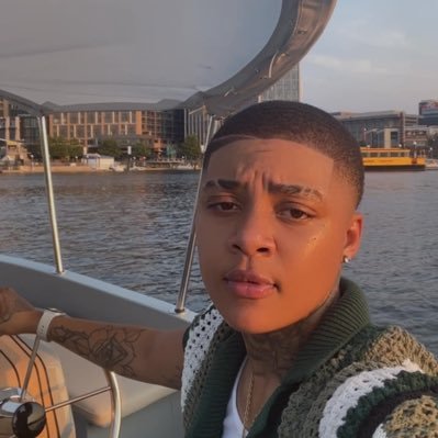 Staydown_mone's profile picture. Live Loyal Die Rich🫀🎲💰🇸🇱 we dey. old joint @youngboymon $c$ . Ig / solidifiedmone